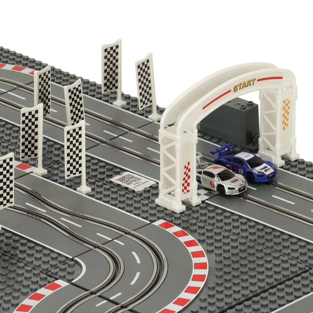 policajná pretekárska autodráha